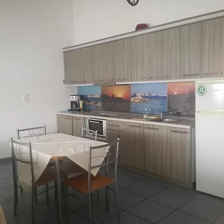 Hotel apartamentowy Lovely Studio Poseidon *