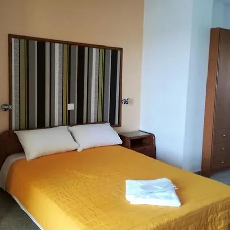 Hotel apartamentowy Lovely Studio Poseidon *